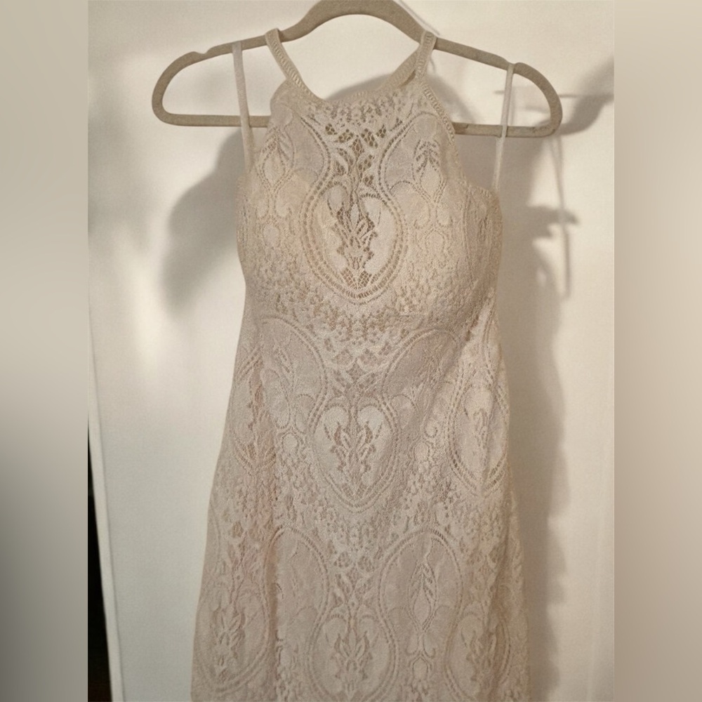 Allure Bridals Wilderly Bride “Julie F-147” Off-White/Sand Wedding Gown size 12 - Picture 8 of 10